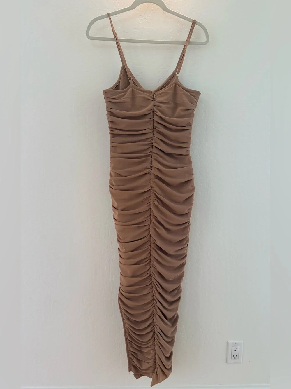 Elliatt Ruched Mesh Pippa Midi Dress in Taupe/Nude